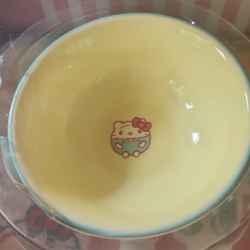 Hello Kitty Ceramic Sushi Plate Set NWT